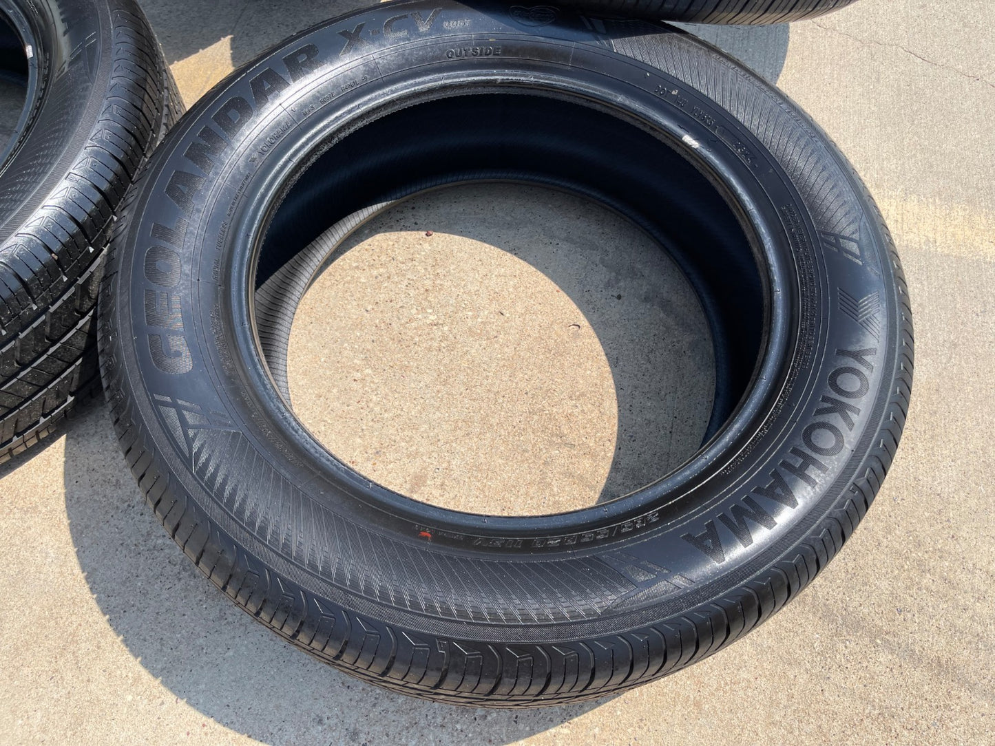 (4) 265/55/20 Yokohama Geolander X-CV tires 113V XL 265/55R20 TAKE OFFS SET NEW