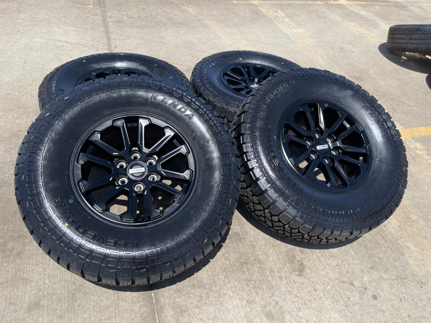 17" Ford F-150 Raptor OEM 10611 rims wheels Bronco SET 2026 2027 KENDA 35" NEW