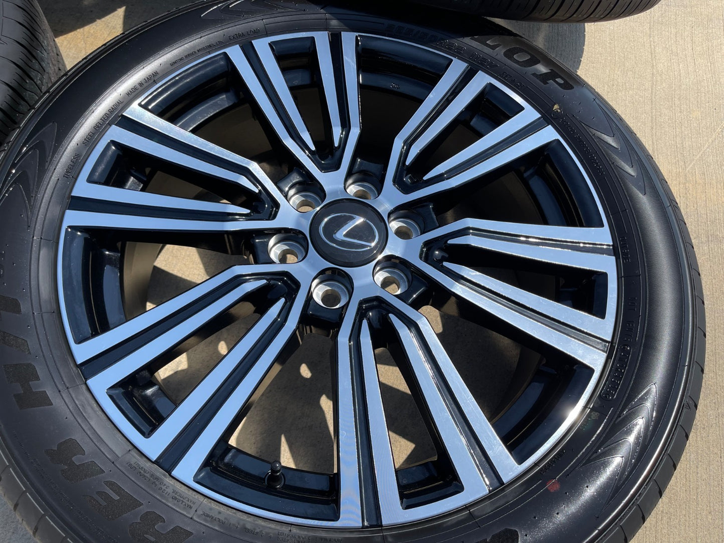 22" Lexus LX600 GX550 OEM wheels rims 74402 Toyota Tundra Sequoia SET NEW