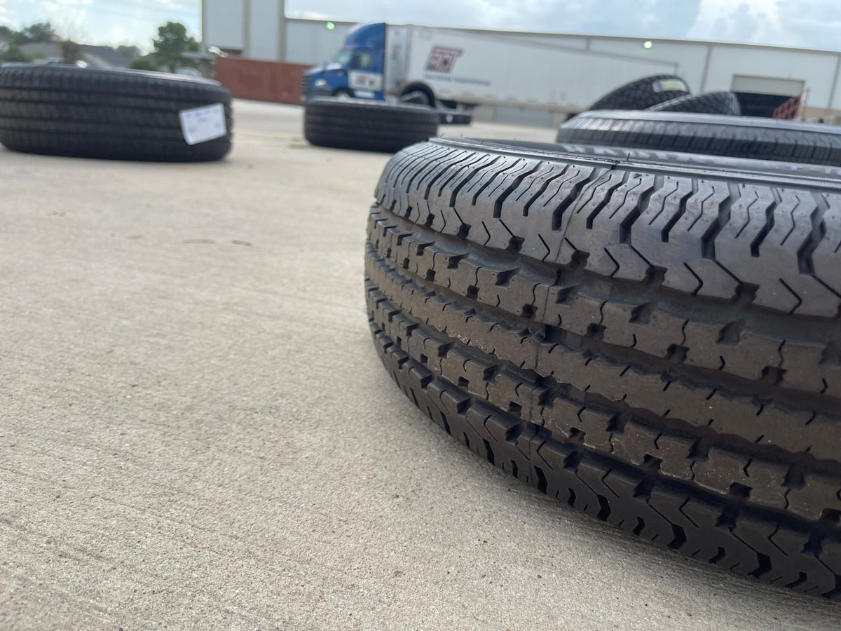 (1) 225/75/15 HI-RUN ST-100 Radial tire ST225/75R15 Trailer LT 10 ply LRE NEW