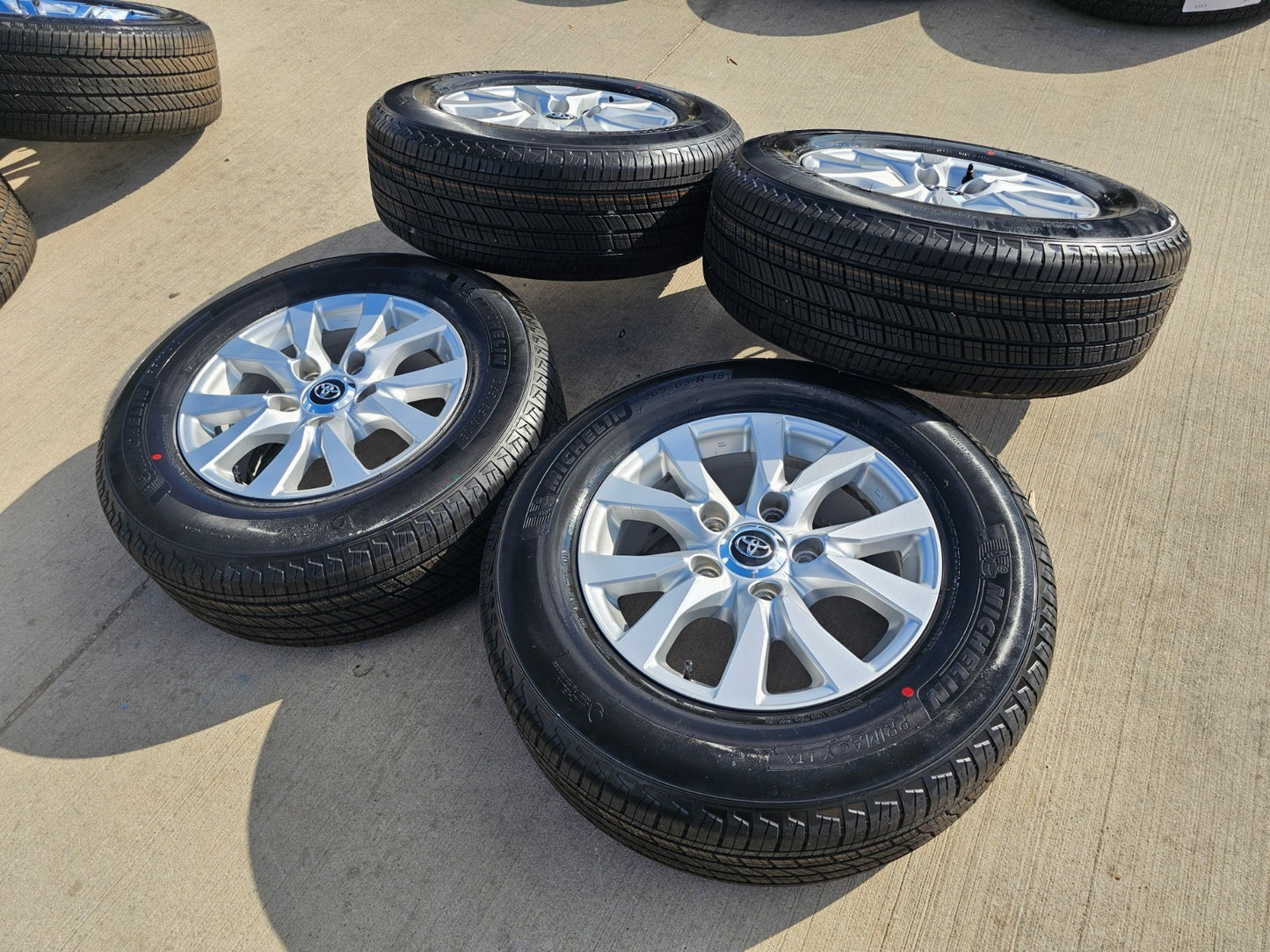 18" Toyota Land Cruiser Tundra TRD PRO OEM 75195 wheels rims SET MICHELIN NEW