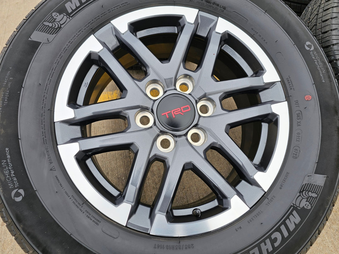 18" Toyota Tacoma TRD OEM wheels rims 10641 4Runner 2024 2025 2026 MICHELIN NEW