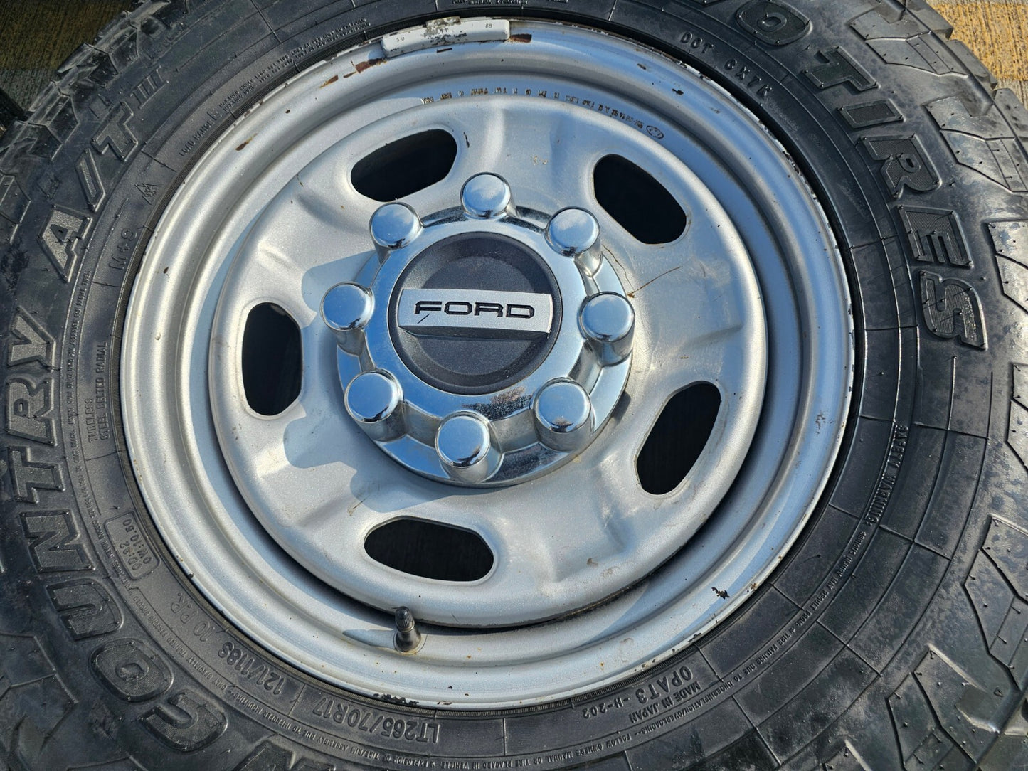 17" Ford F-250 F-350 OEM 3828 wheels rims tires 2022 2023 2024 2025 TOYO A/T3