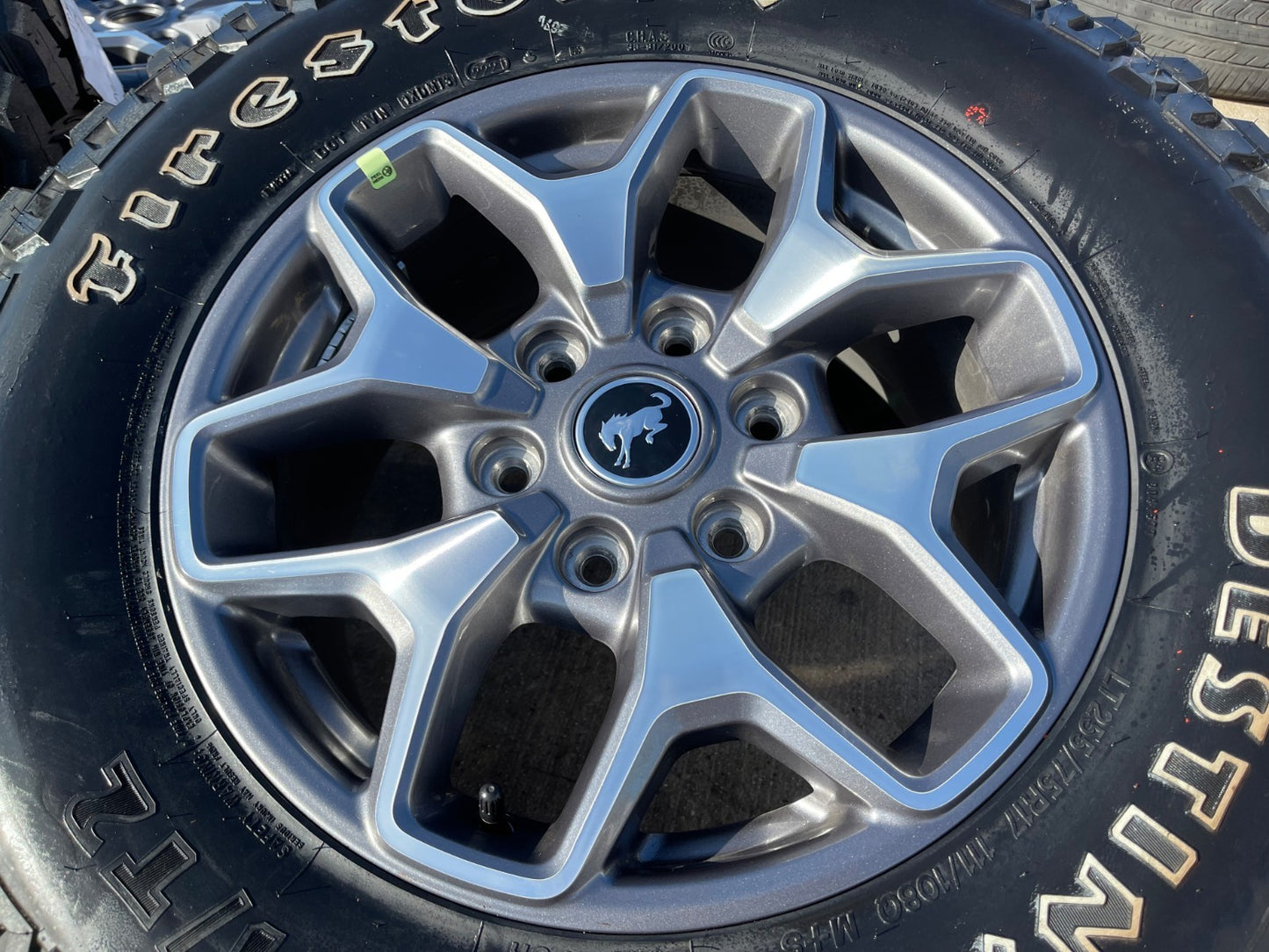 17" Ford Bronco OEM wheels rims SASQUATCH 95229 10387 Ranger NEW FIRESTONE M/T