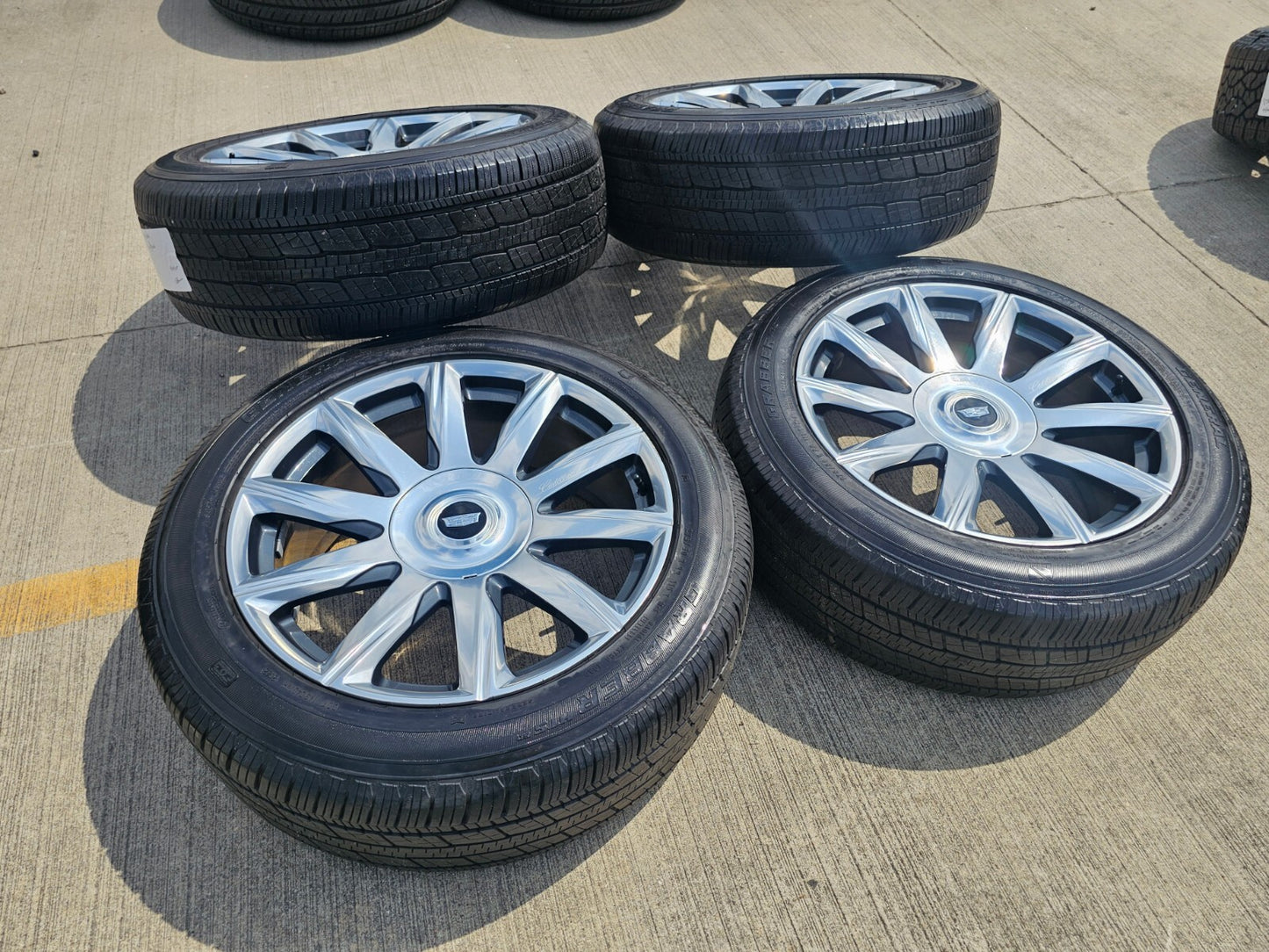 22" Cadillac Escalade Platinum OEM ORIGINAL 95078 wheels rims 2023 2024 2025
