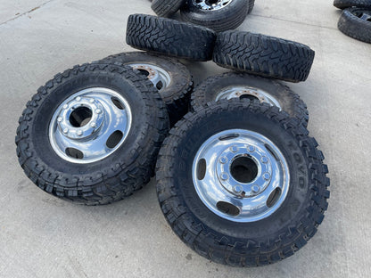 17" Ford F-350 Dually OEM 3618 3619 rims wheels SET tires TOYO M/T 33"