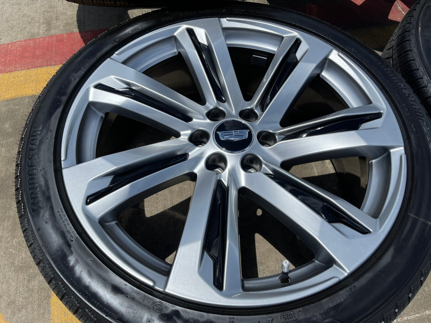 24" Cadillac Escalade V OEM wheels rims SET 84949596 2024 2025 2026 2027 NEW