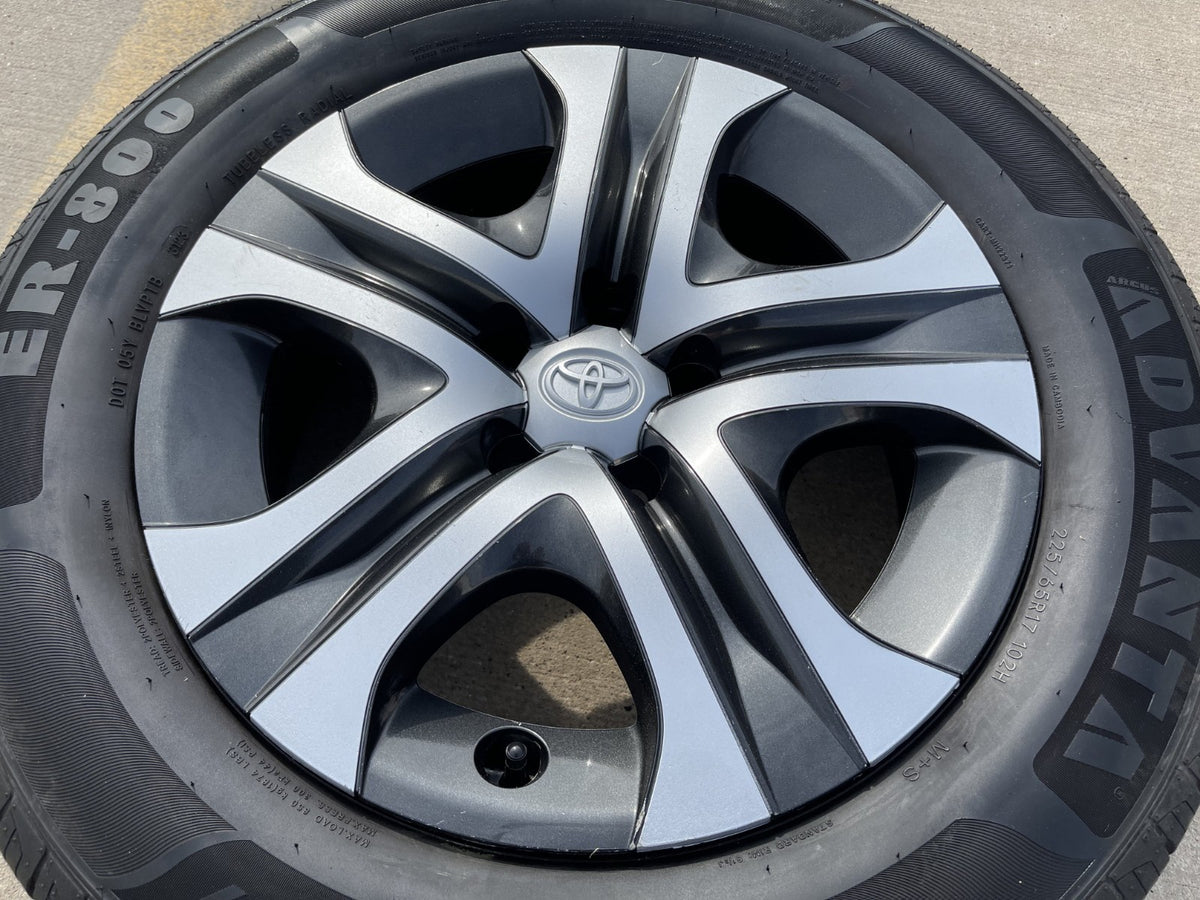 17" Toyota RAV4 OEM wheel rim 69625 Sienna CH-R 2020 2021 2022 2023 2024 2025