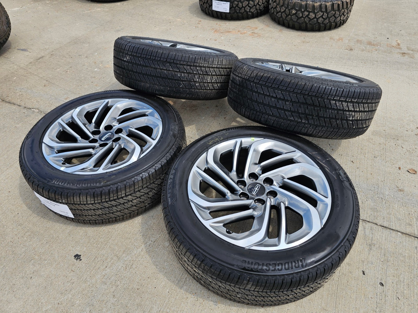22" Lincoln Navigator OEM 94225 rims wheels BLACK LABEL BRIDGESTONE NEW