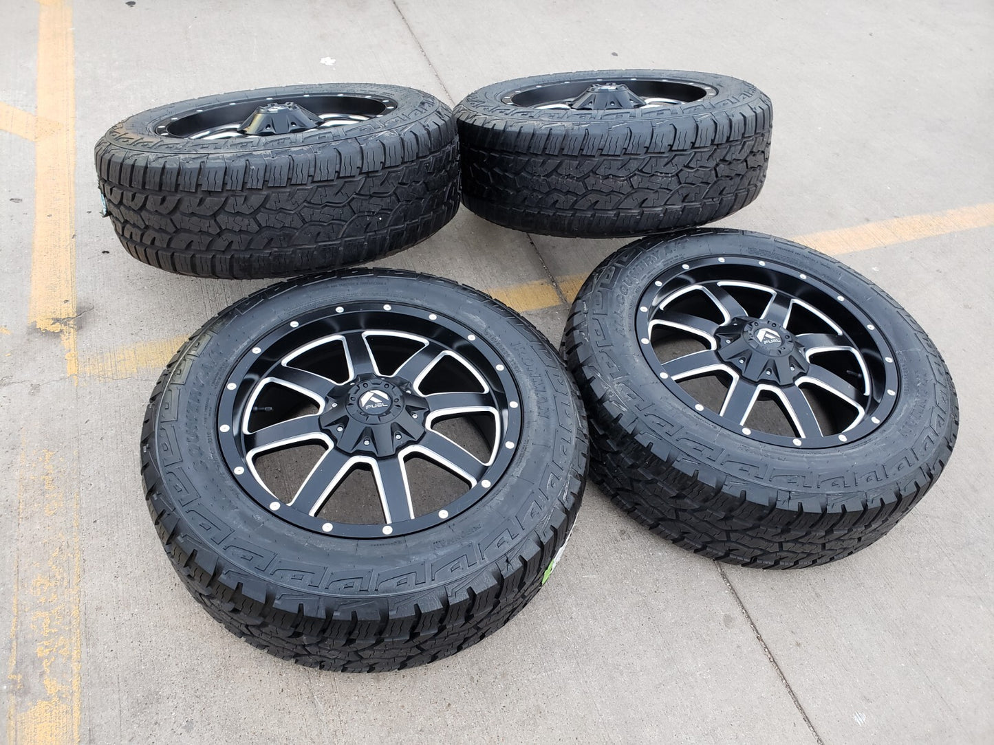 20x9 Fuel Jeep Maverick Wrangler Gladitor wheels rims 33" tires 5x127 5x112