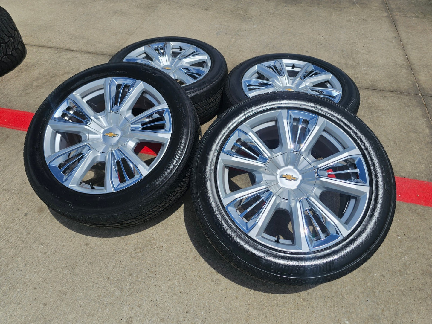 22" Chevy Tahoe RST Premier OEM wheels rims 14046 96951 SET Silverado Suburban