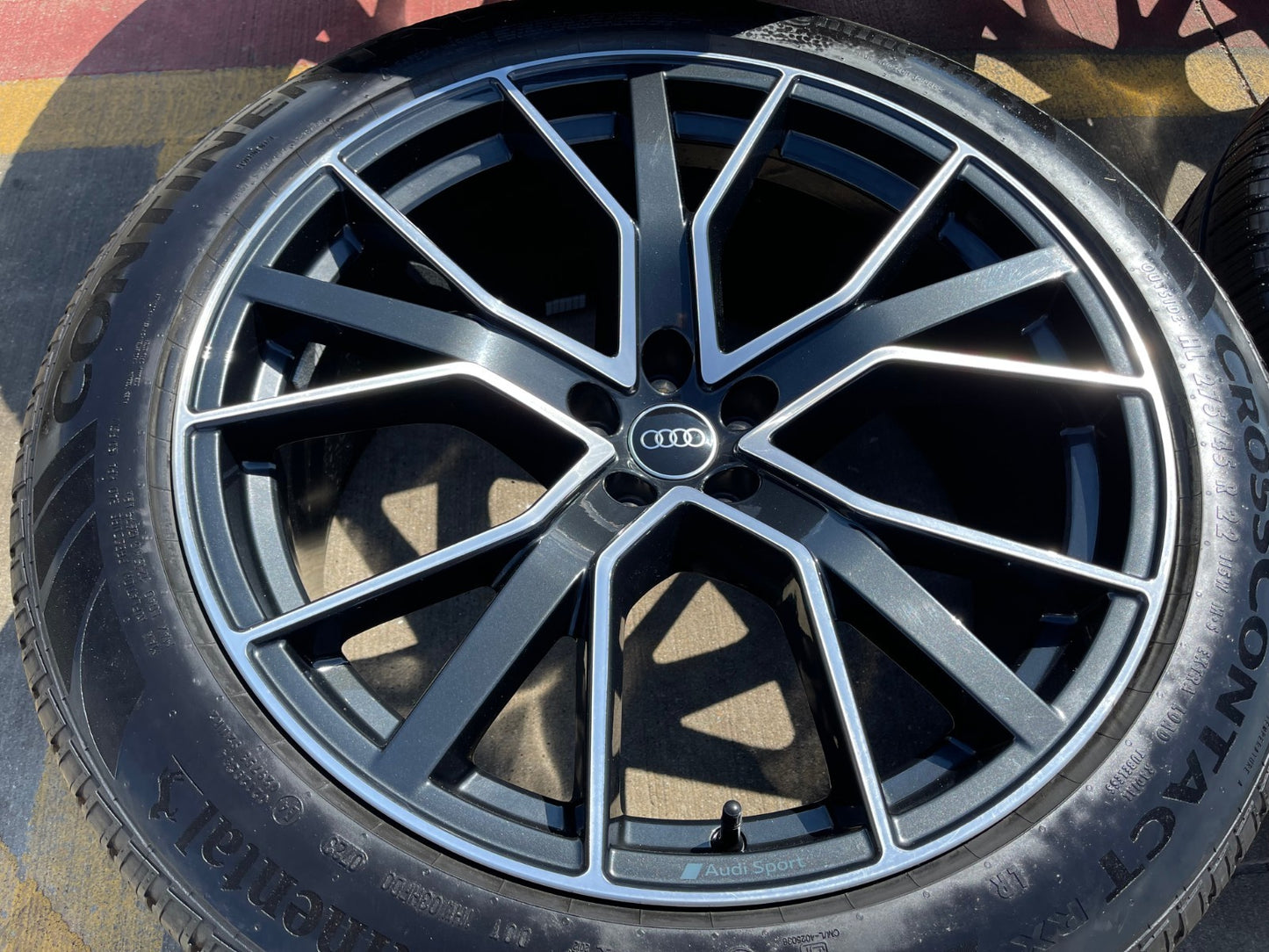 22" Audi RSQ7 OEM wheels rims SQ7 Q7 SQ8 Q8 RSQ8 59065 tires CONTINENTAL
