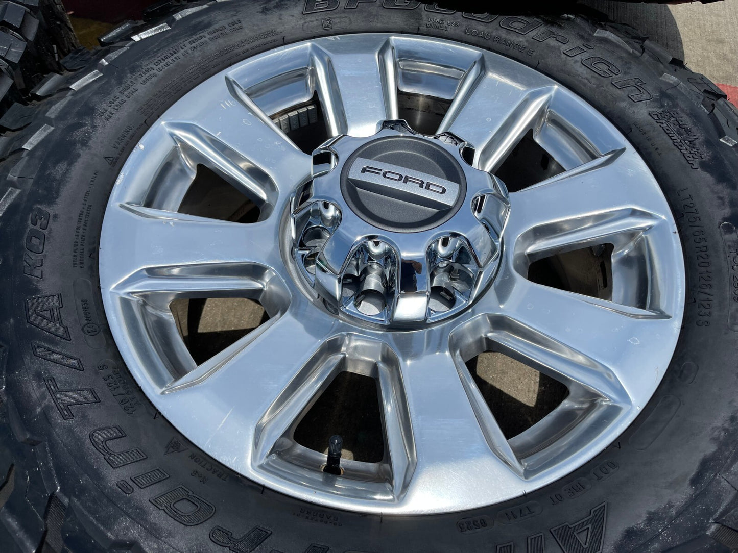 20" Ford F-250 F-350 Platinum OEM rims wheels 10103 tires BFG KO3 A/T