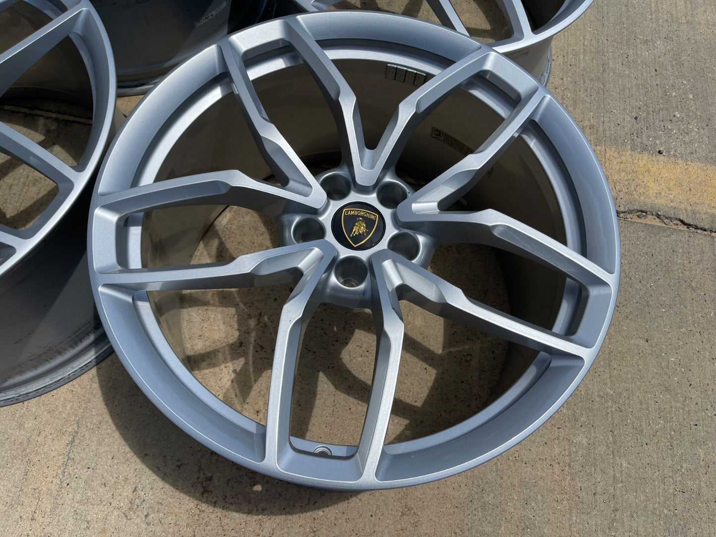 20" Lamborghini Huracan Mimas OEM wheels rims LP610-4 LP580 FORGED SET