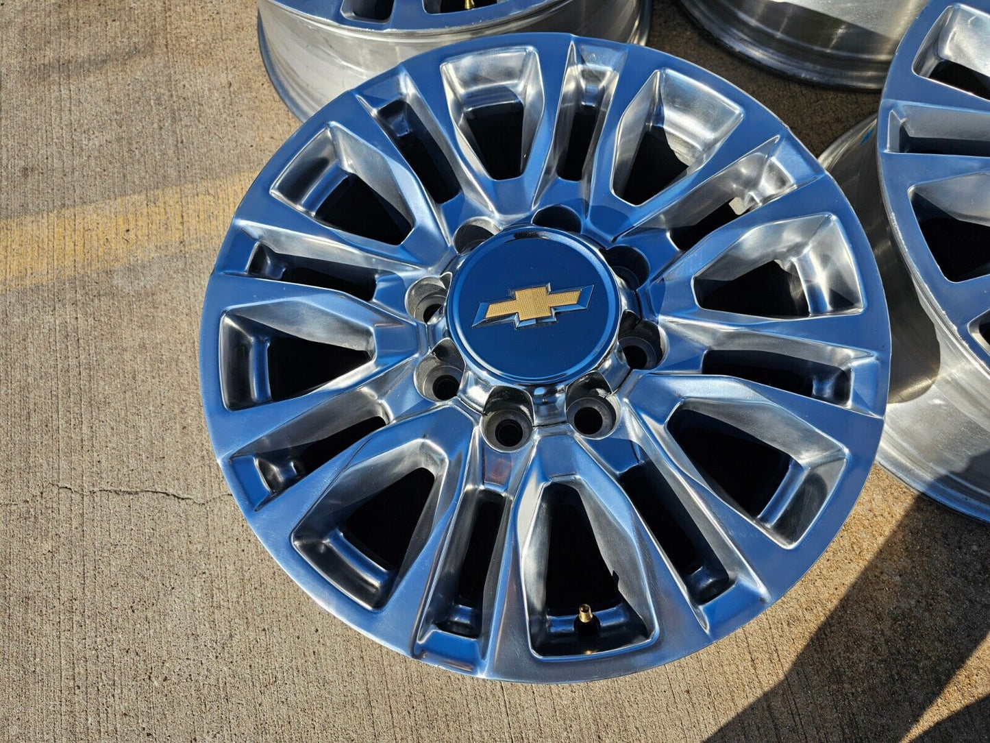 20" Chevy Silverado High Country 2500 3500 OEM 5961 wheels rims
