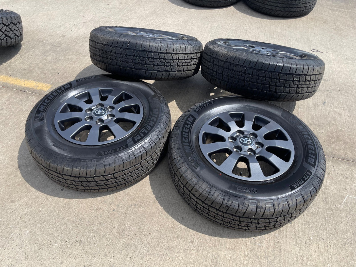18" Toyota Land Cruiser OEM TRD wheels rims 95952 75304 Tundra Sequoia NEW