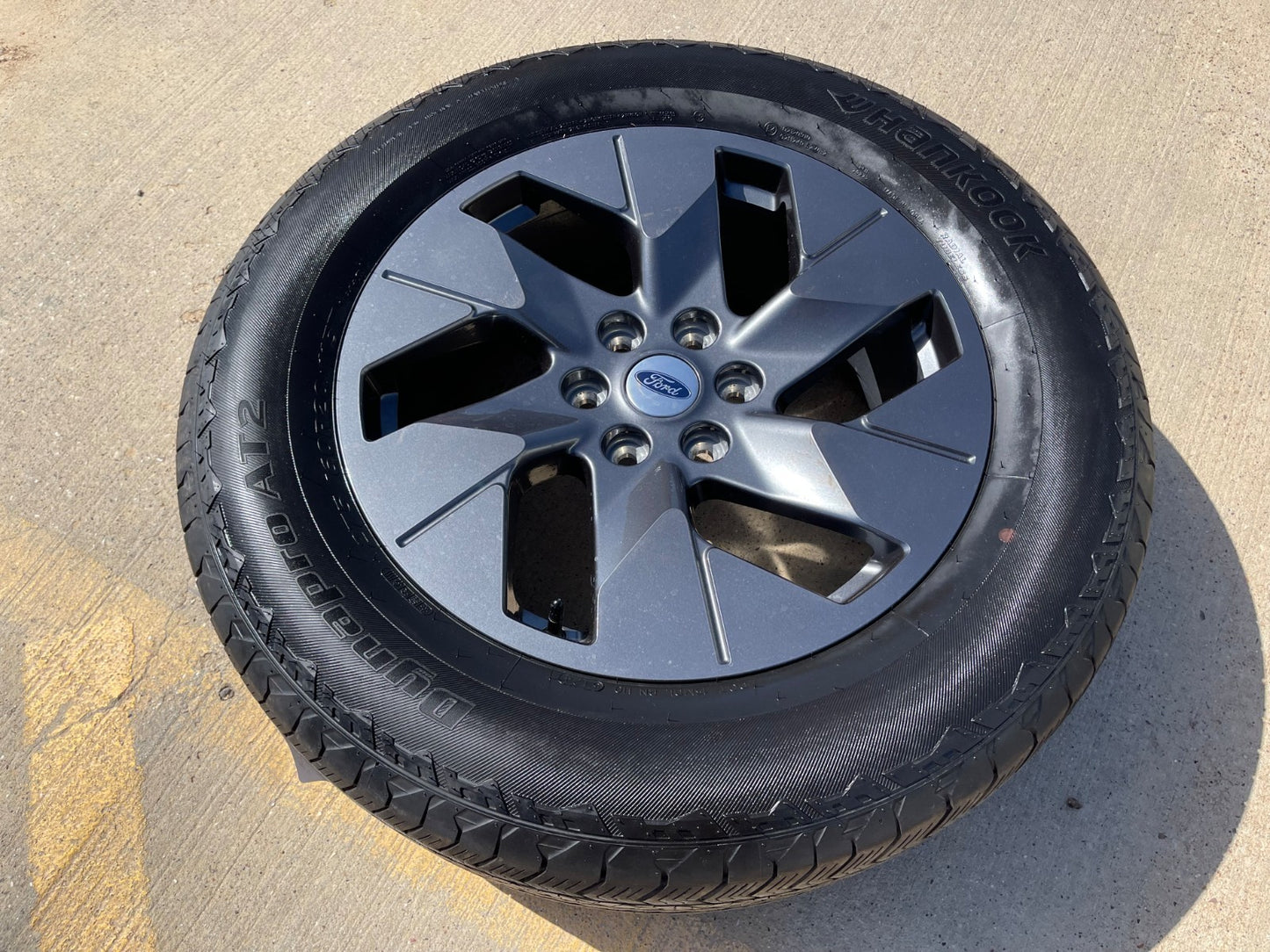 20" Ford F-150 LIMITED OEM rim wheel tire 10471 Expedition 2025 2026 HANKOOK
