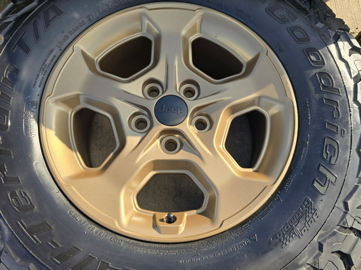 17" Jeep Gladiator RUBICON OEM wheels rims BRONZE Wrangler 9236 SET BFG A/T 33"