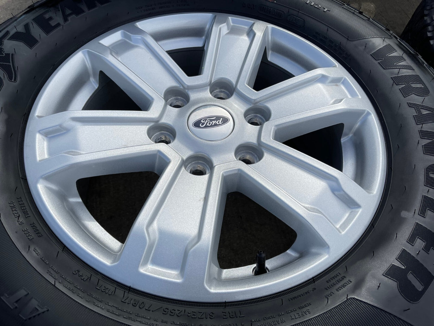 17" Ford Ranger OEM 10587 FX-4 wheels rims tires BRONCO 2024 2025 2026 2027 NEW