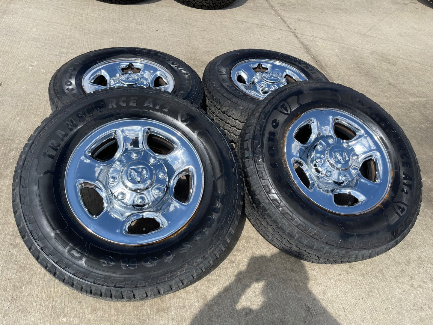 17" Ram 2500 3500 Laramie Power Wagon OEM 2186 wheels rims FIRESTONE A/T2