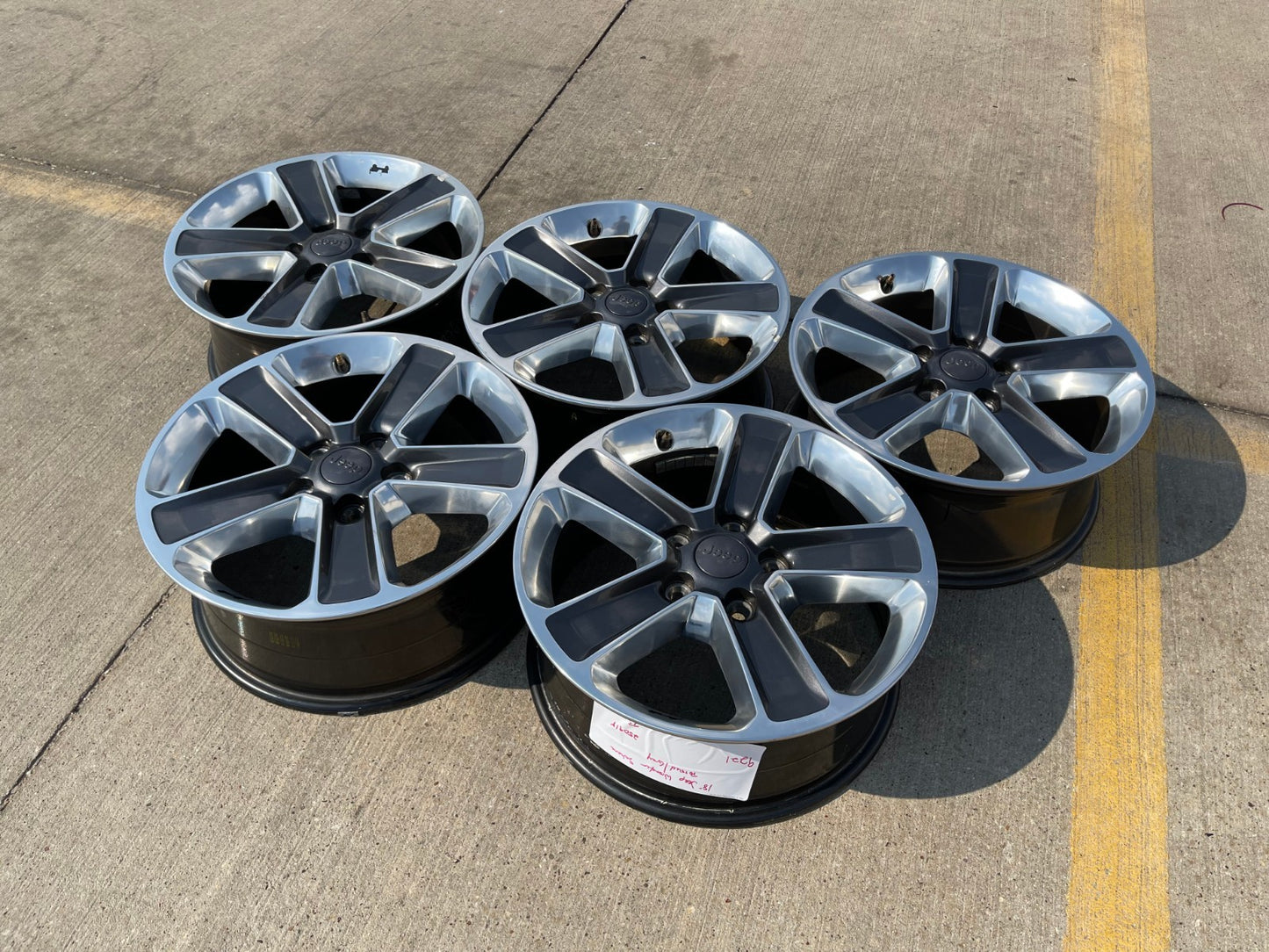 18" Jeep Wrangler Altitude OEM 9255 9221 wheels rims