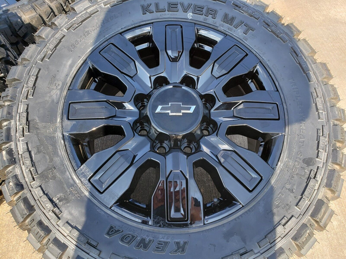 20" Chevy Silverado ZR2 GMC Sierra 2500 3500 OEM 5958 wheels rims 35" NEW 35"