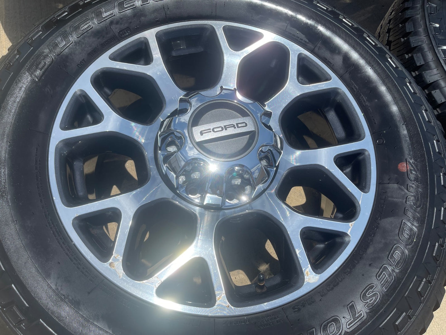 20" Ford F-250 F-350 OEM Lariat wheels rims 10292 tires SET BRIDGESTONE A/T