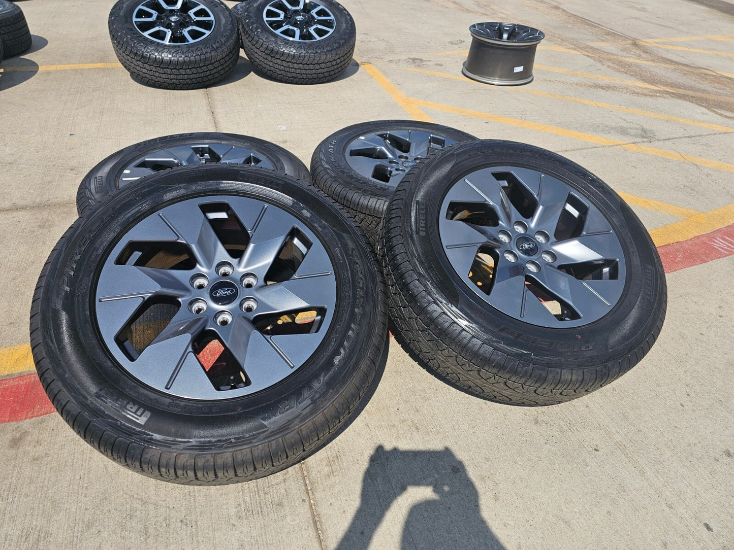 20" Ford F-150 Lightning LIMITED OEM rims wheels 10471 Expedition tires NEW