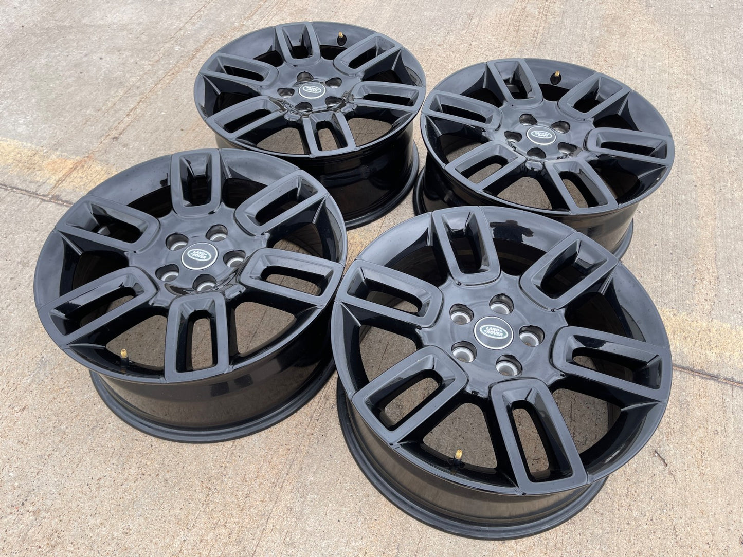 (5) 19" Land Rover DEFENDER Range Rover OEM 72350 wheels rims 2024 2025 2026 NEW