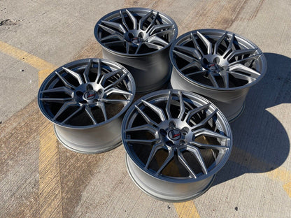 20" + 21" Chevy Corvette Z06 C8 OEM wheels rims 95580 95581 SET NEW