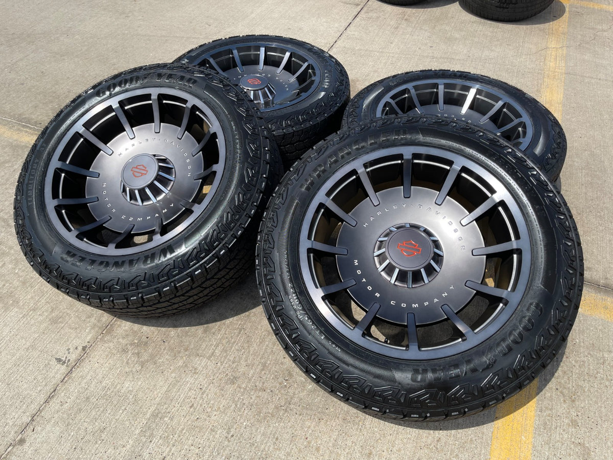 22" 22x10 Chevy Silverado Tahoe Suburban HARLEY DAVIDSON OEM wheels rims NEW 35"