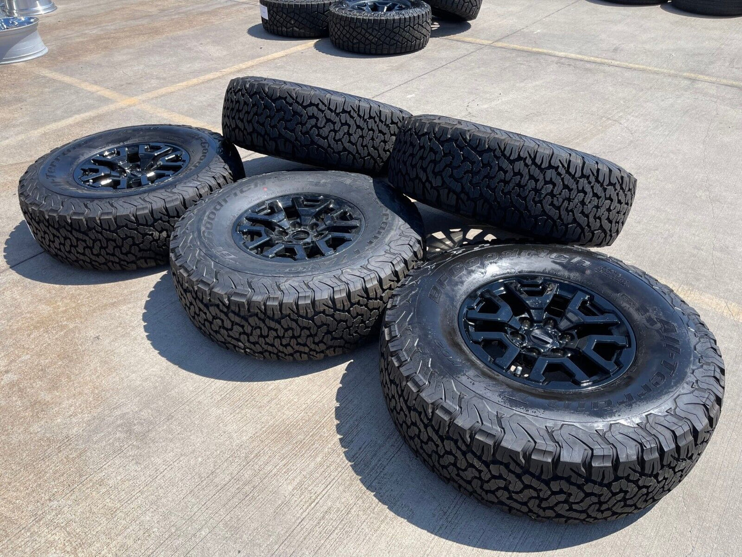17" Ford F-150 Raptor Bronco OEM rims wheels BFG 10461 tires 2023 2024 2025 NEW