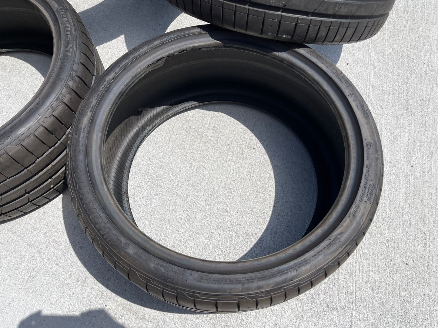 (4) 235/35/19 Hankook Ventus S1 Evo 3 tires 235/35R19 91Y DISCOUNTED