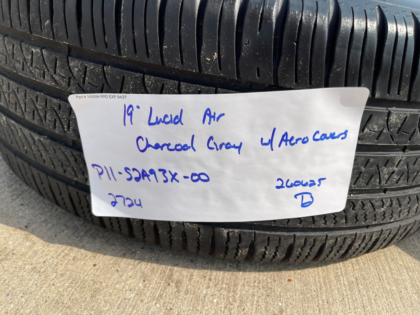 19" Lucid Air OEM Grand Touring 95620 OEM wheels rims SET 2025 2026 2027 PIRELLI