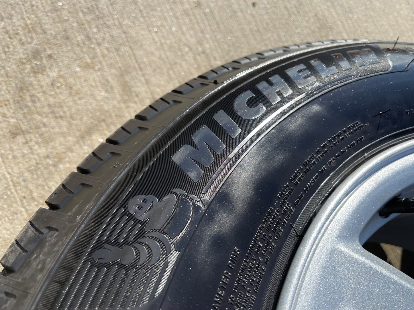 17" Ford F-150 Expedition OEM 10339 rims wheels 2023 2024 2025 2026 NEW MICHELIN