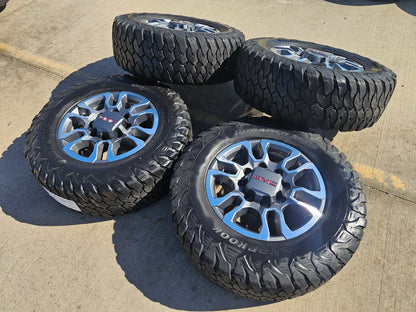 18" GMC Sierra AT4X Chevy Silverado 2500 3500 OEM 5949 wheels rims HANKOOK M/T2
