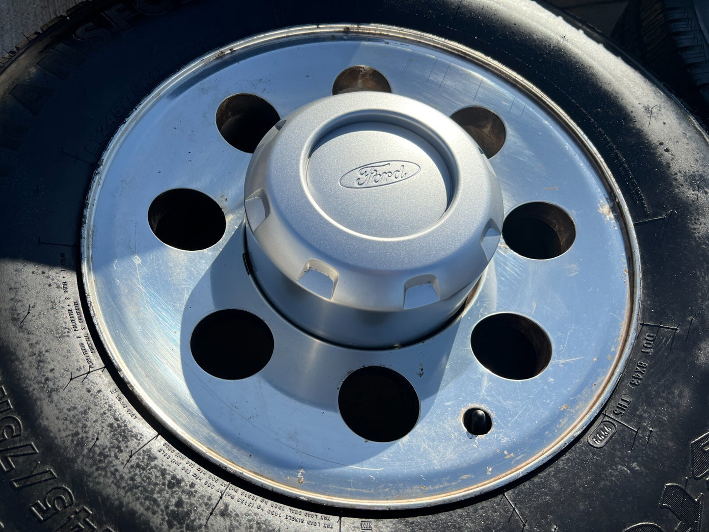 17" Ford F-250 F-350 OEM rims wheels 3599 tires DISCOUNTED