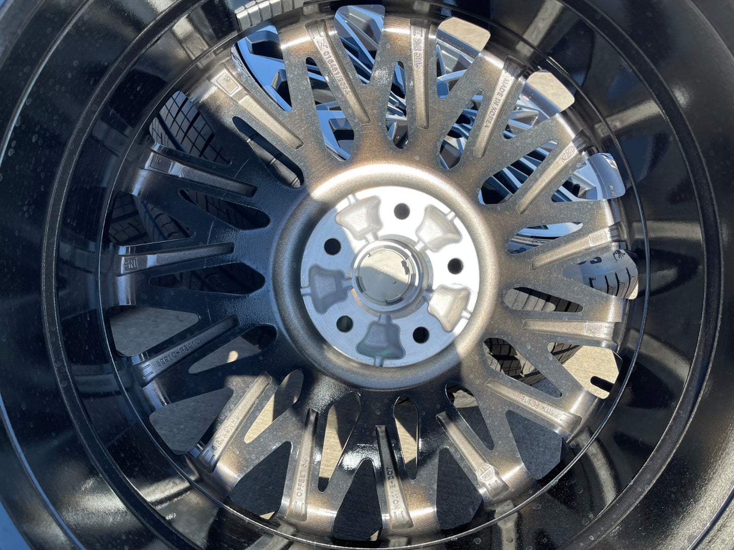 21" Hyundai Palisade Calligraphy OEM 94345 wheels rims 2025 2026 2027 PIRELLI