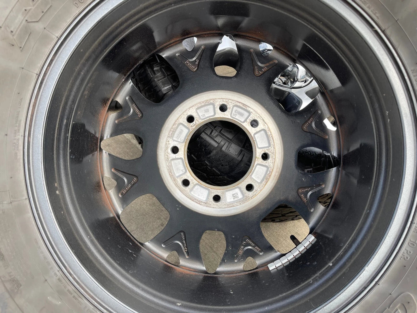 20" Ford F-250 F-350 OEM Lariat wheels rims 10292 tires NITTO 35"