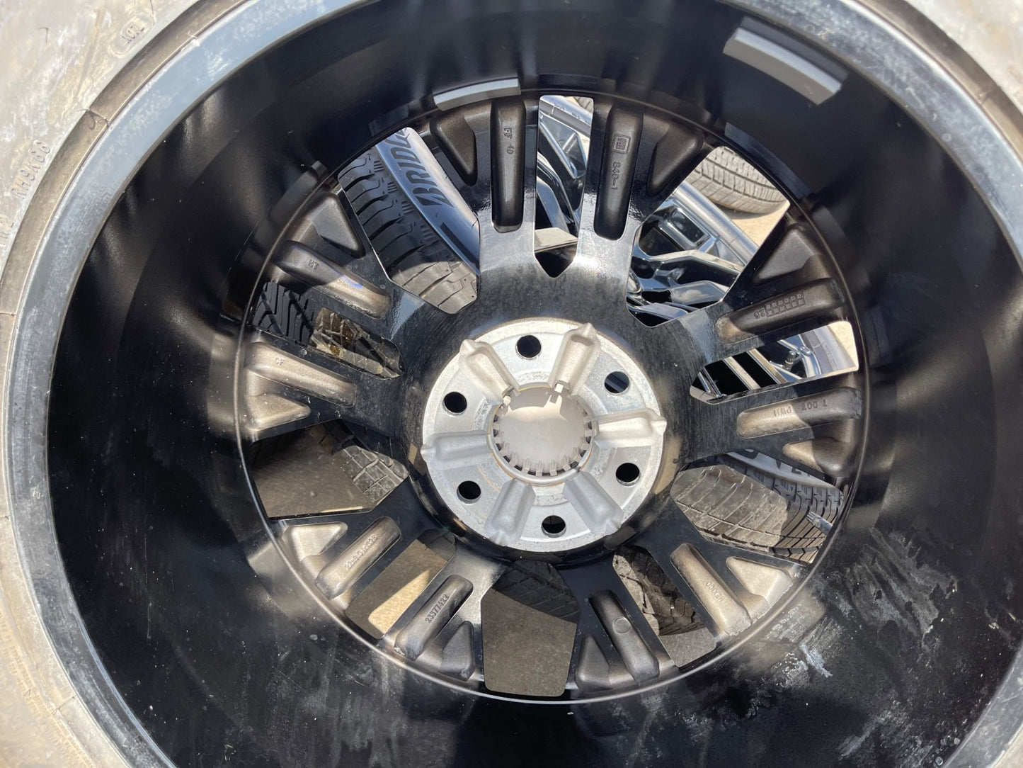 22" GMC Yukon Sierra OEM Chevy Silverado Tahoe 5903 wheels rims BRIDGESTONE SET