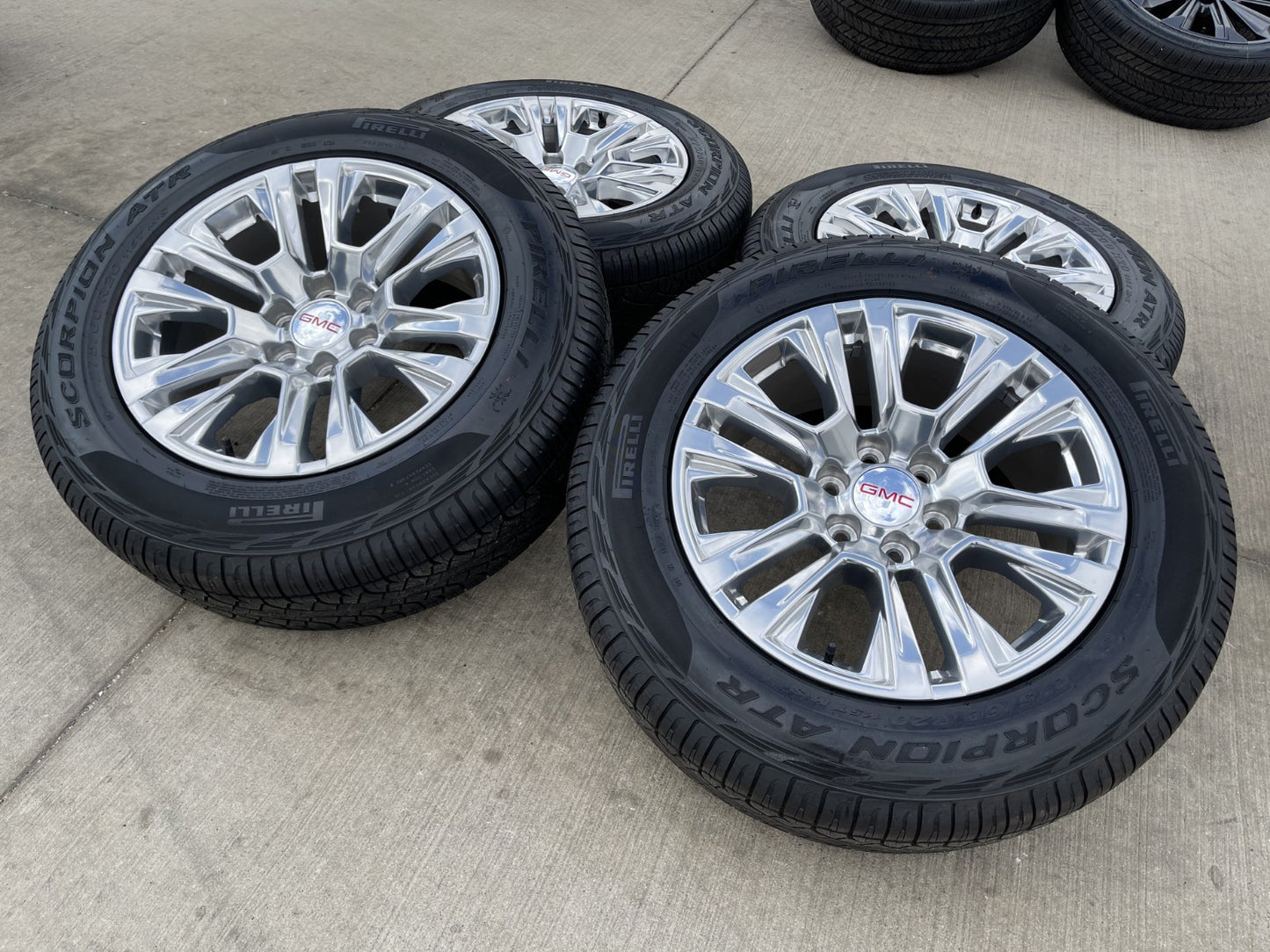 20" GMC Sierra Yukon Denali OEM 5917 wheels rims Chevy 2022 2023 2025 2026 NEW