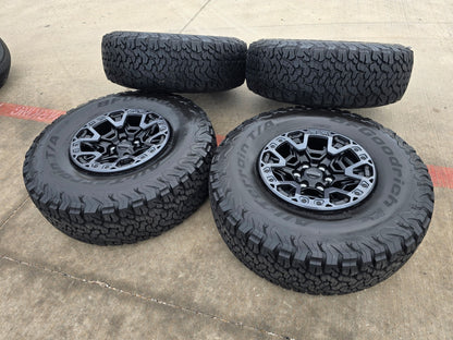 NEW 17" Ford F-150 Raptor R OEM BEADLOCK rims wheels SET 2004-2027