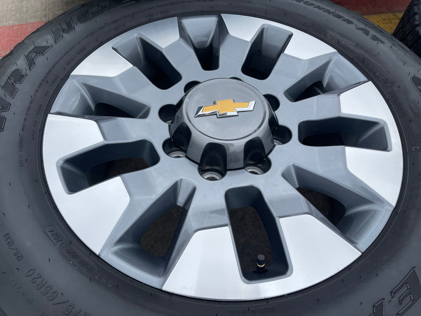 20" Chevy Silverado GMC Sierra AT4 2500 3500 OEM 5960 5947 wheels rims