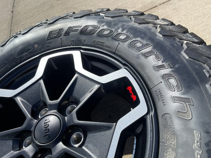 17" Jeep Wrangler Gladiator RUBICON OEM wheels rims tires 9237 black BFG KO2 A/T