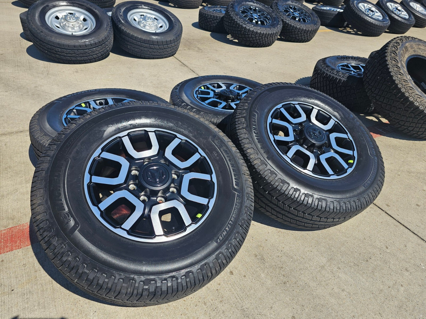 18" Ram 2500 3500 LARAMIE OEM wheels rims 2694 tires MICHELIN NEW