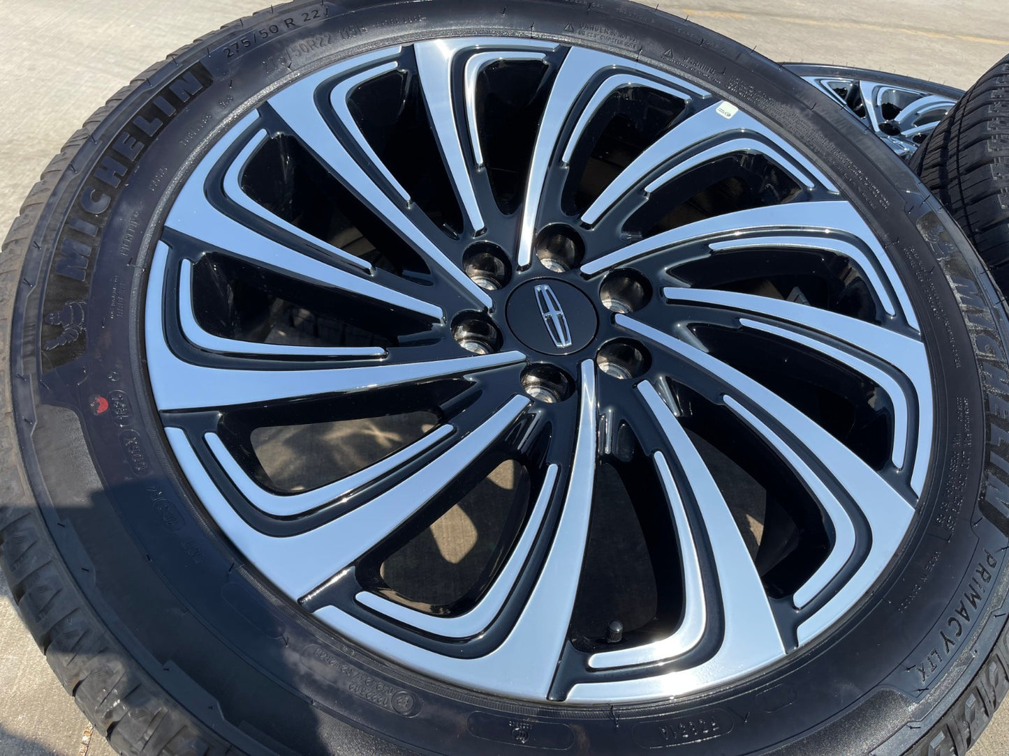 22" Lincoln Navigator OEM 10666 rims wheels BLACK LABEL 2025 2026 MICHELIN NEW