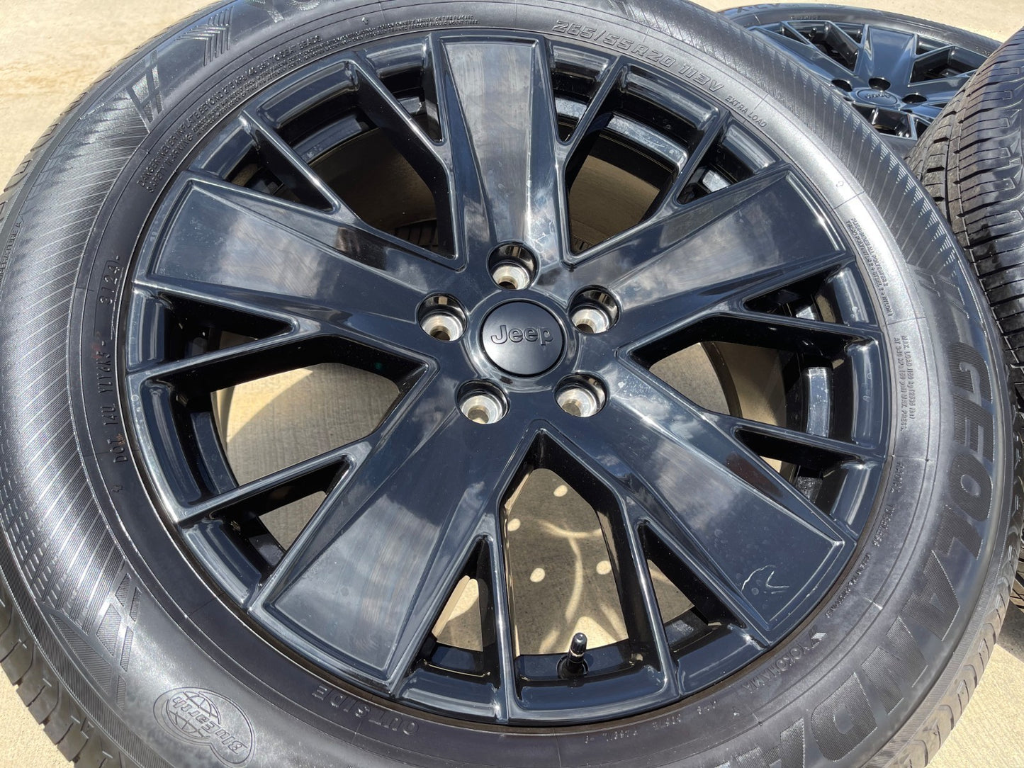 20" Jeep Grand Cherokee L OEM wheels rims Durango SET 2024 2025 2026 2027 NEW