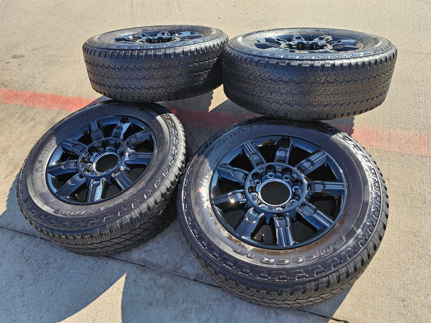 20" GMC Sierra DENALI 2500 3500 OEM 14137 5963 wheels rims Silverado tires A/T