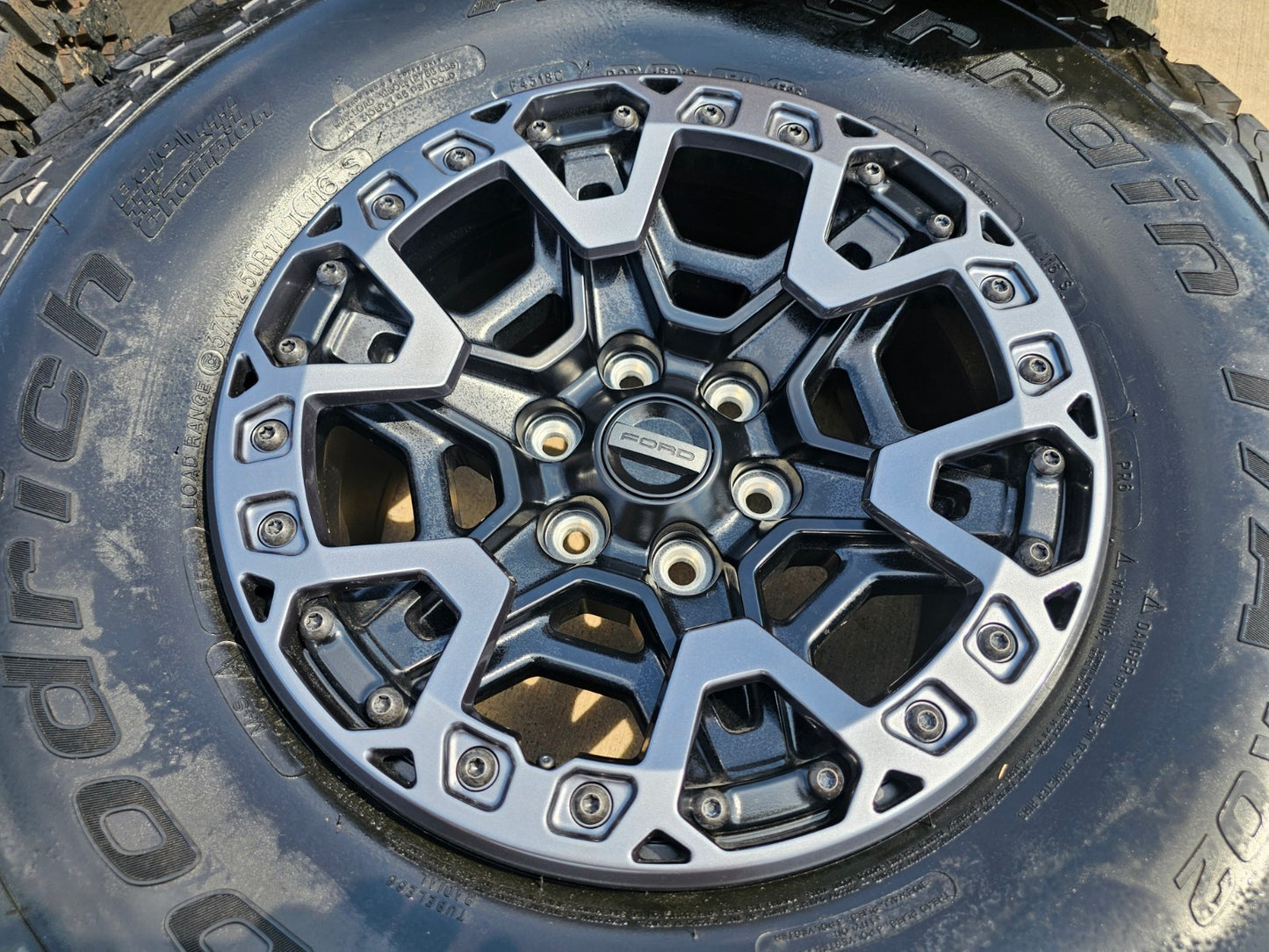 17" Ford F-150 Raptor R OEM BEADLOCK rims wheels 2025 2026 BFG 37" NEW