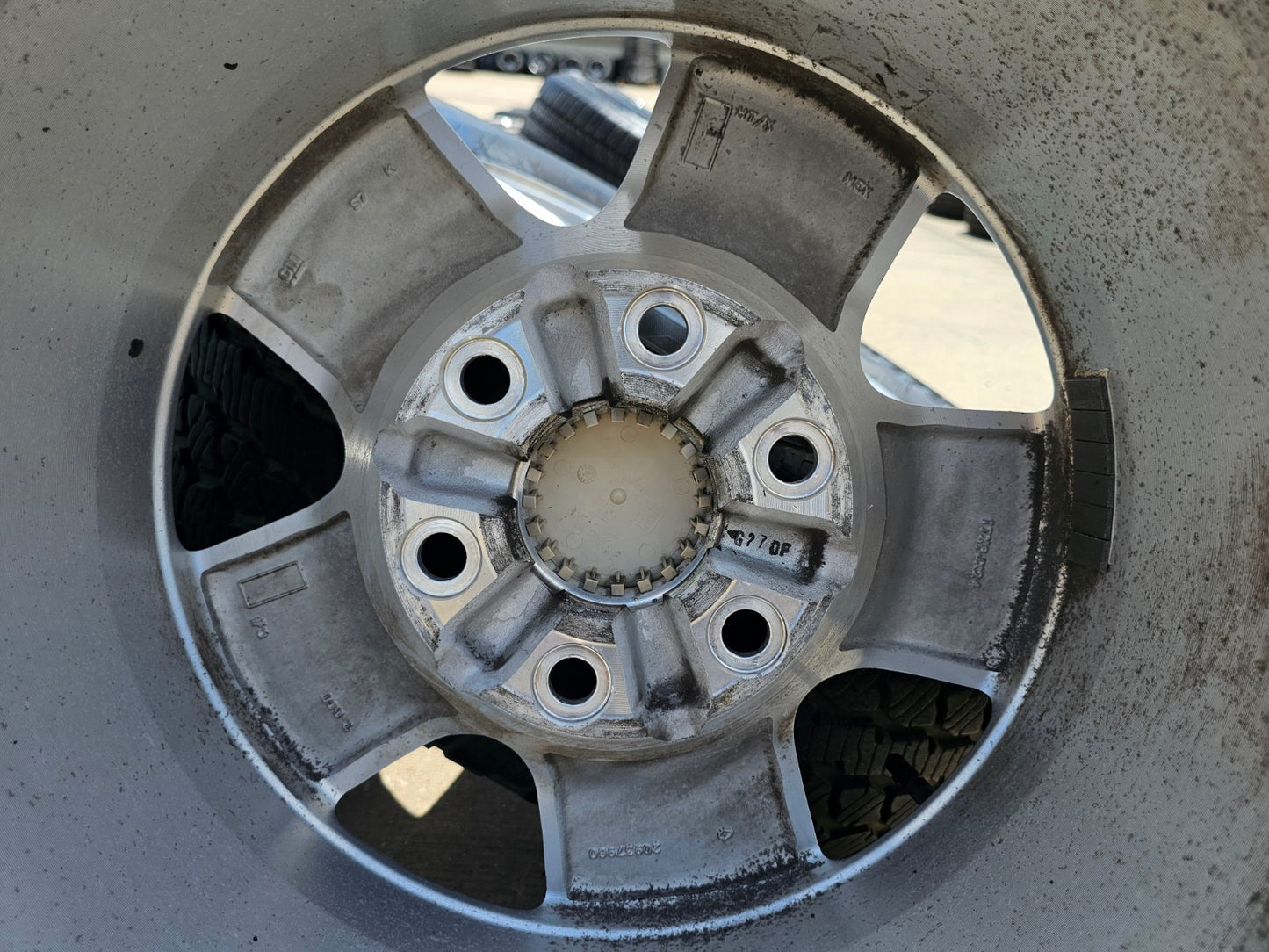 17" Chevy Silverado GMC Sierra OEM wheels rims 5657 Canyon Colorado SET